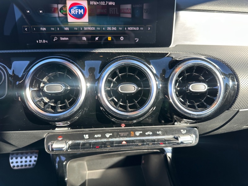 Image Mercedes-Benz CLASSE A A 180 Compacte  Classe A 180 AMG Line A 180 Compacte